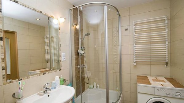 Jak dobrać wielkość kabiny prysznicowej?